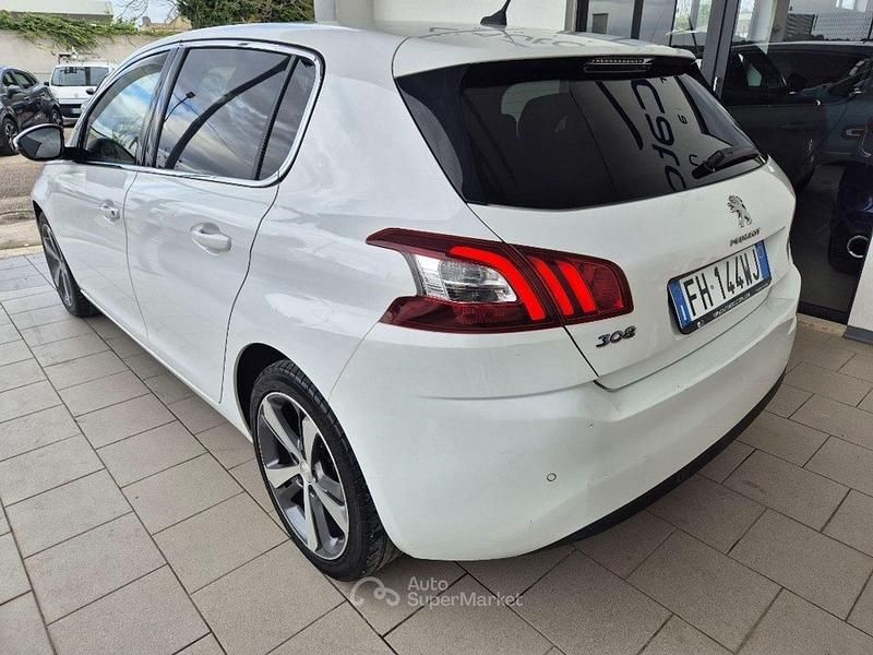 Usata Peugeot 308 Allure 120 CV (88 kW) 2017 Bianco Berlina
