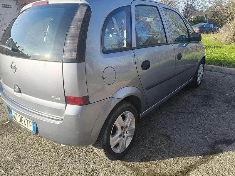 Occasion Opel Meriva Club 90 ch (66 kW) 2009 Gris Monospace