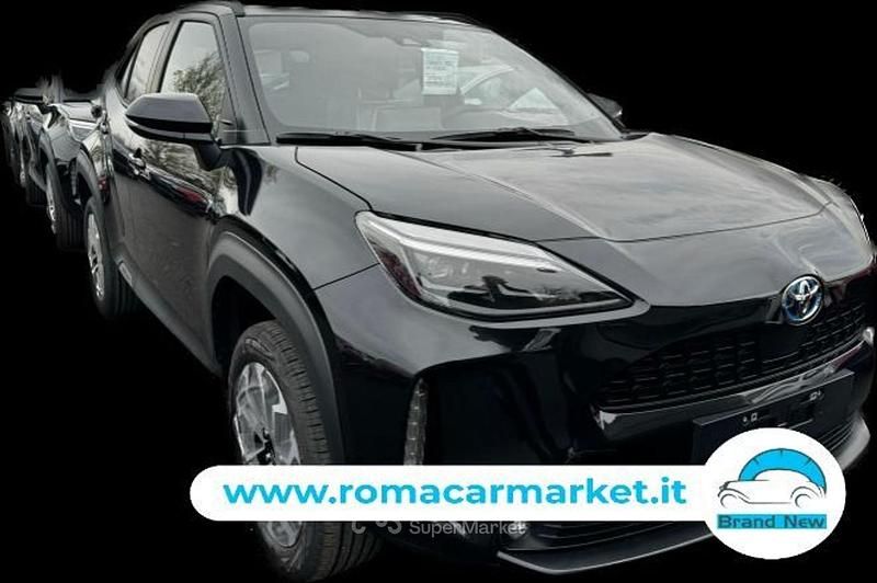 Nuova Toyota Yaris Cross Trend 131 CV (96 kW) 2025 Grigio scuro SUV