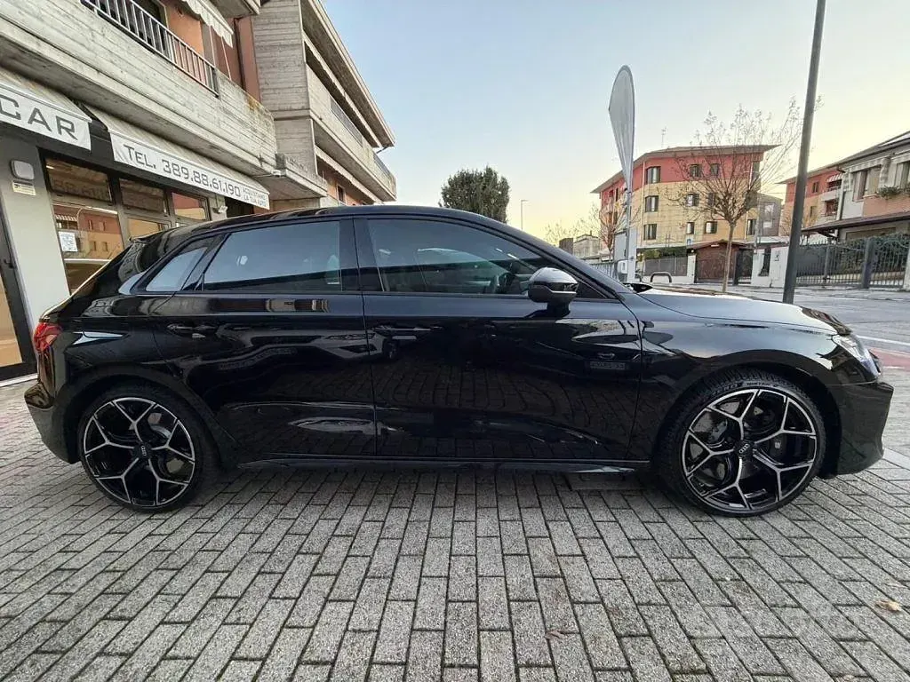 Usata Audi S3 Ambiente 333 CV (244 kW) 2025 Nero Berlina