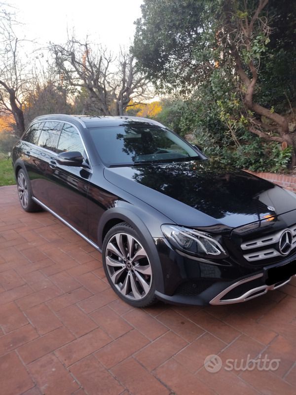 Usata Mercedes 220 194 CV (142 kW) 2017 Nero Berlina
