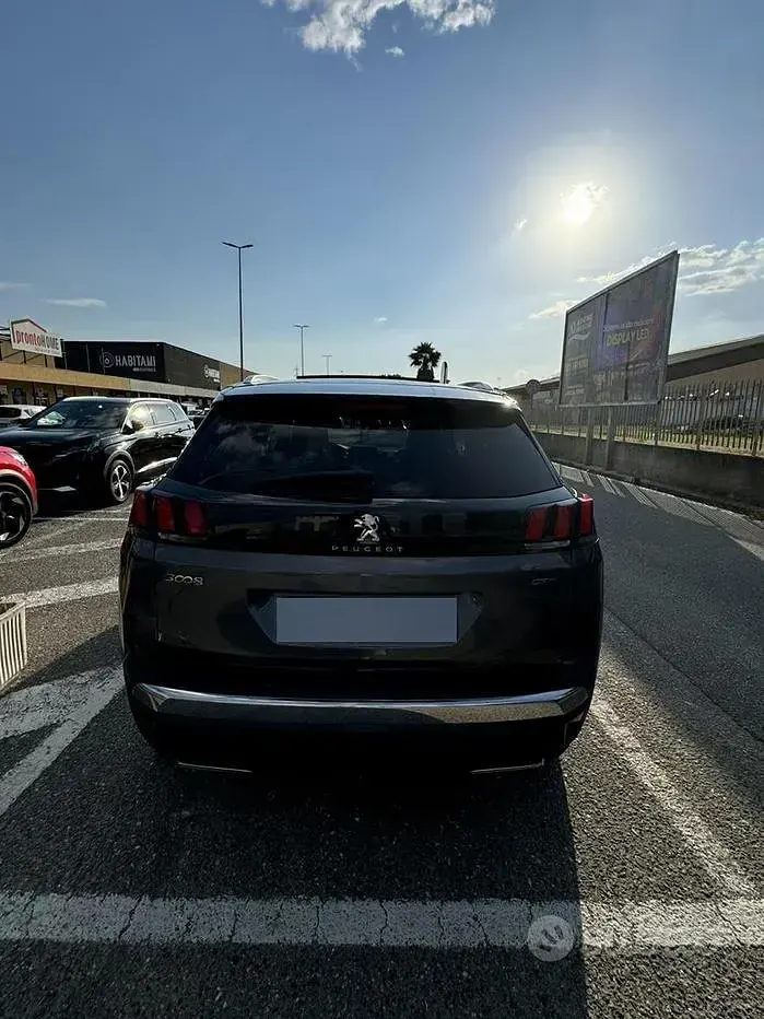 Usata Peugeot 3008 GT-line 180 CV (132 kW) 2019 Grigio SUV