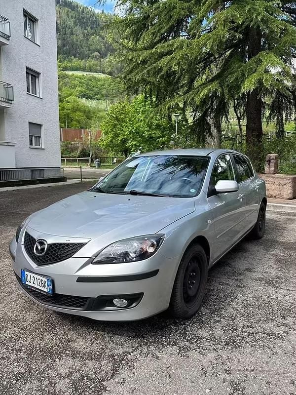 Usata Mazda 3 Active 105 CV (77 kW) 2007 Grigio Berlina