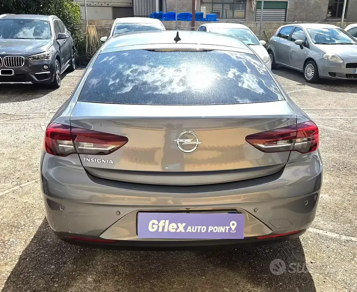 Usata Opel Insignia S 122 CV (89 kW) 2022 Grigio Berlina
