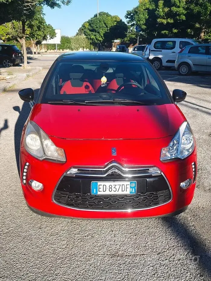 Usata Citroën DS3 Sport Chic 92 CV (67 kW) 2010 Rosso Utilitaria