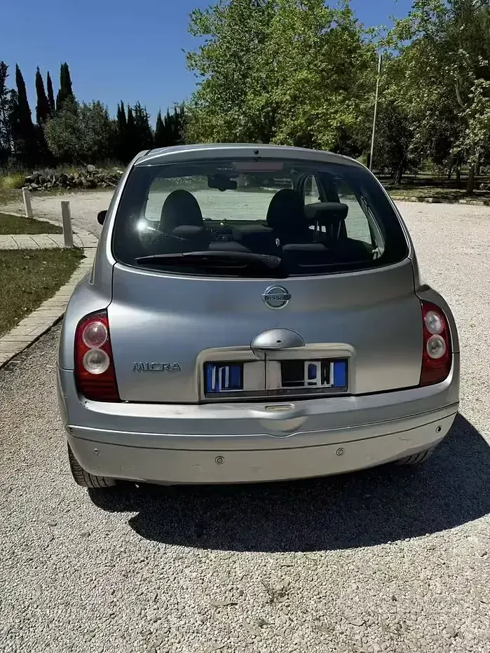 Begagnad Nissan Micra 88 HK (64 kW) 2008 Grå Sedan