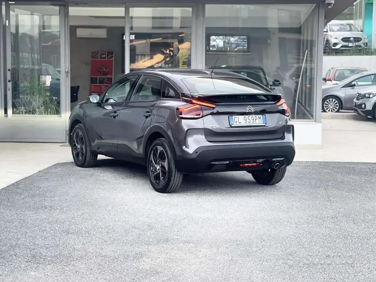 Usata Citroën C4 131 CV (96 kW) 2022 Grigio Berlina