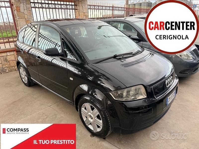 Usata Audi A2 75 CV (55 kW) 2004 Grigio Utilitaria