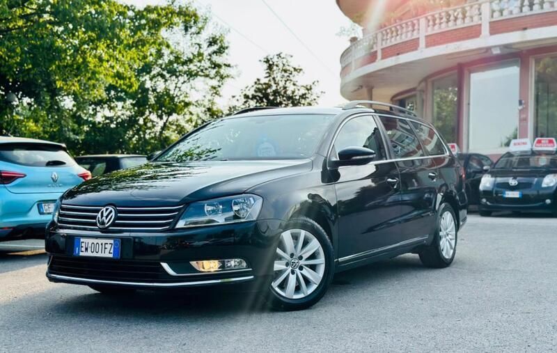 Usata VW Passat Comfortline 140 CV (102 kW) 2014 Nero Berlina