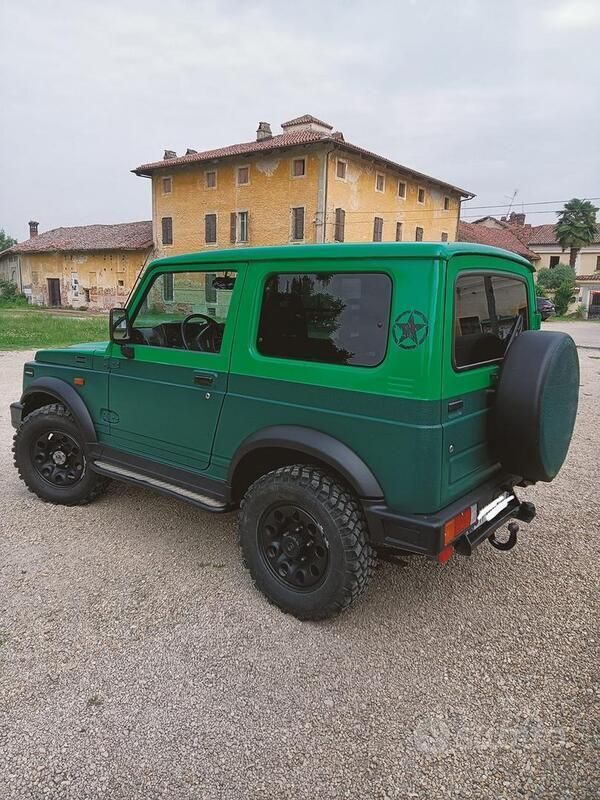 Usata Suzuki Samurai 69 CV (50 kW) 1997 Verde SUV