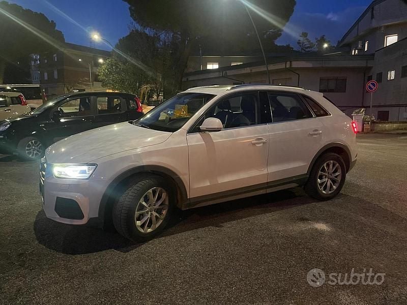 Usata Audi Q3 Comfort 150 CV (110 kW) 2016 Bianco SUV