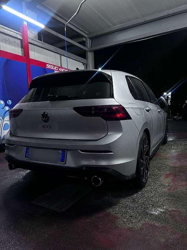 Usata VW Golf VIII GTI 245 CV (180 kW) 2022 Berlina