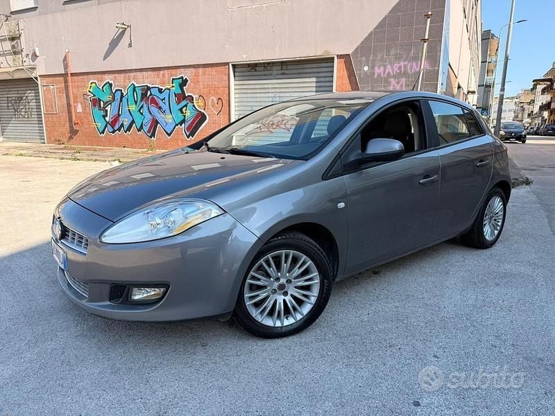 Usata Fiat Bravo Active 105 CV (77 kW) 2011 Grigio Utilitaria
