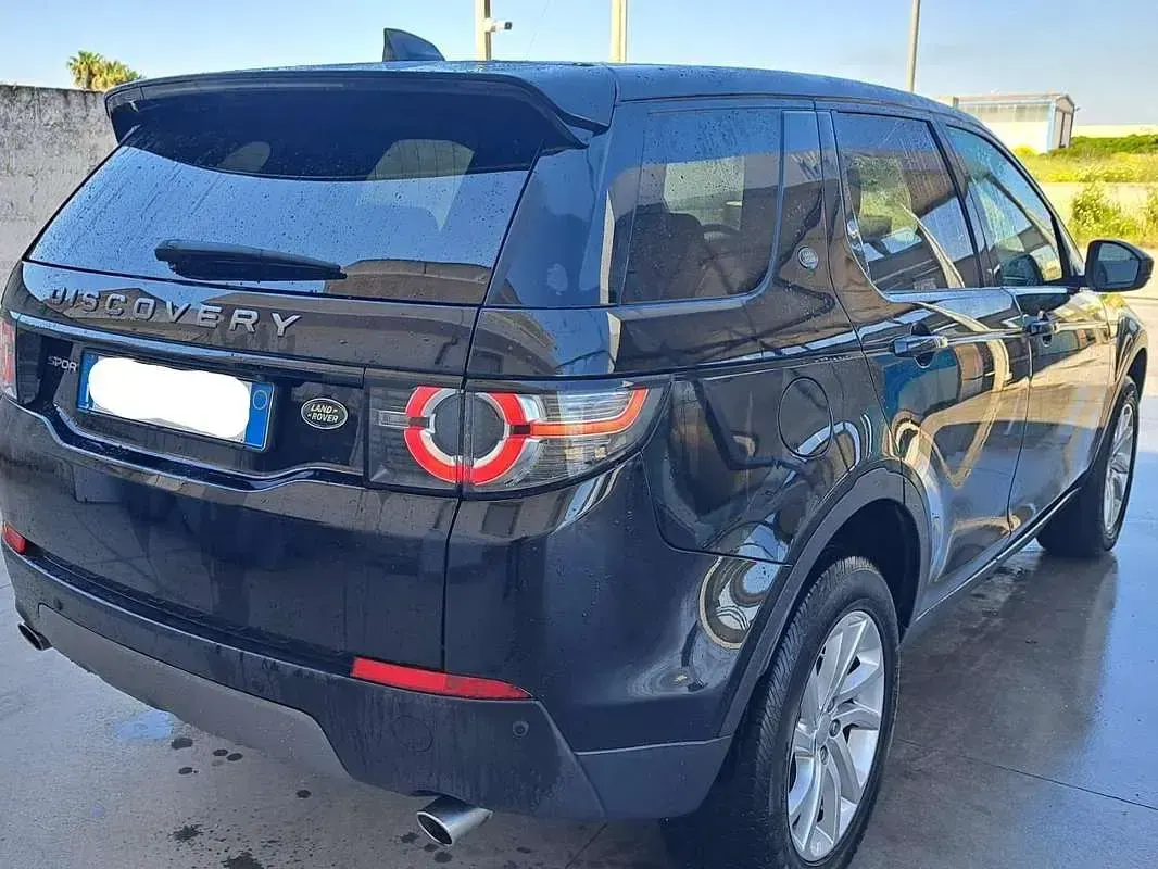 Usata Land Rover Discovery Sport SE 150 CV (110 kW) 2017 Nero SUV