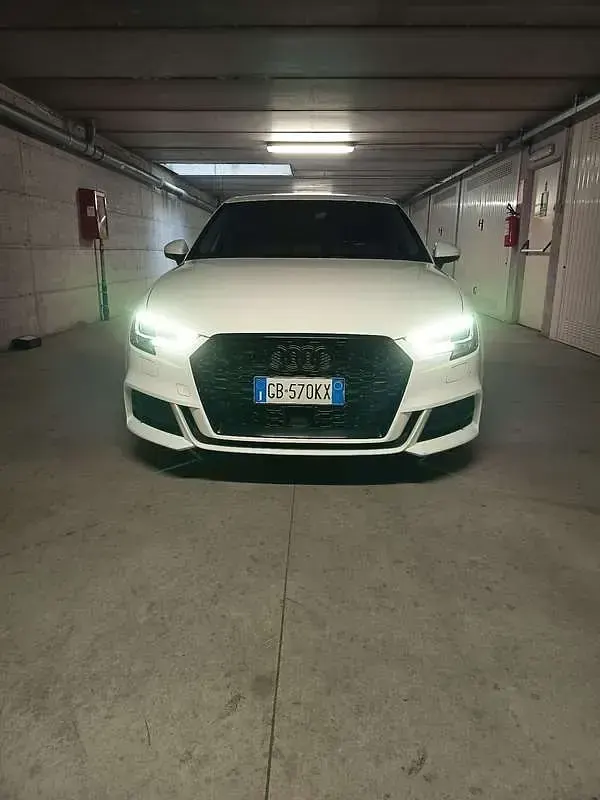 Usata Audi A3 Admired 150 CV (110 kW) 2020 Berlina