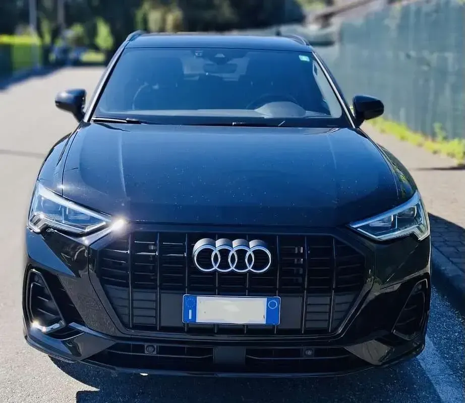 Usata Audi Q3 Ambiente 150 CV (110 kW) 2022 Nero SUV