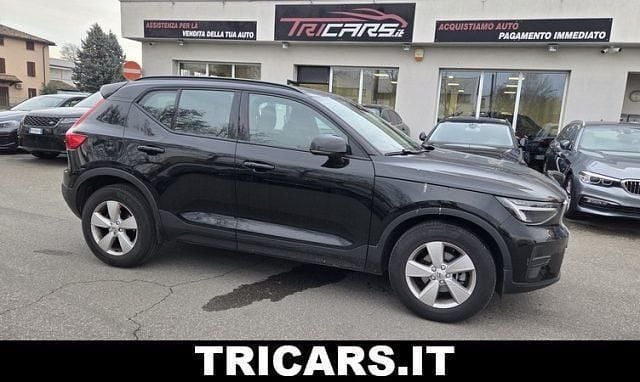 Usata Volvo XC40 129 CV (94 kW) 2022 Nero SUV