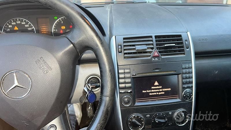 Usata Mercedes A180 2007 Grigio Berlina