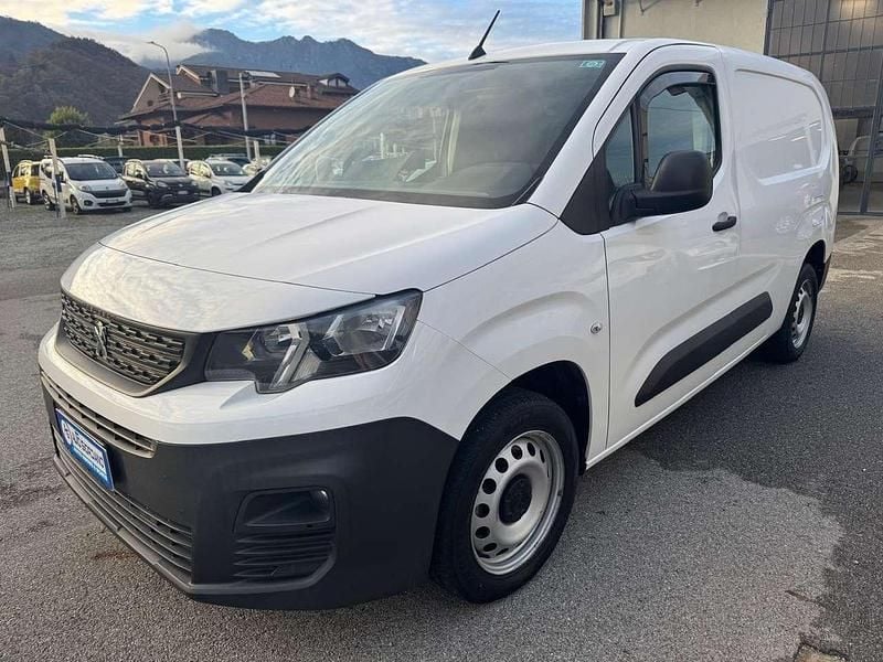 Bianco Usata 2021 Peugeot Partner Premium Monovolume | 13.500 € (Buon prezzo) - Immagine 1/4