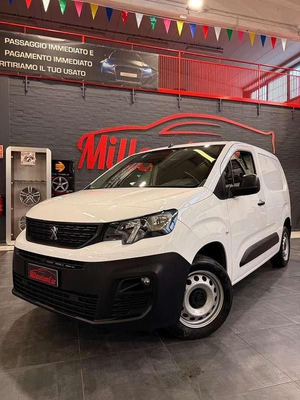 Usata Peugeot Partner Premium 102 CV (75 kW) 2021 Bianco Monovolume