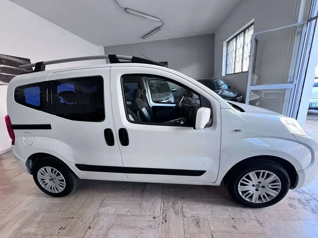 Usata Fiat Qubo Dynamic 75 CV (55 kW) 2015 Bianco Monovolume