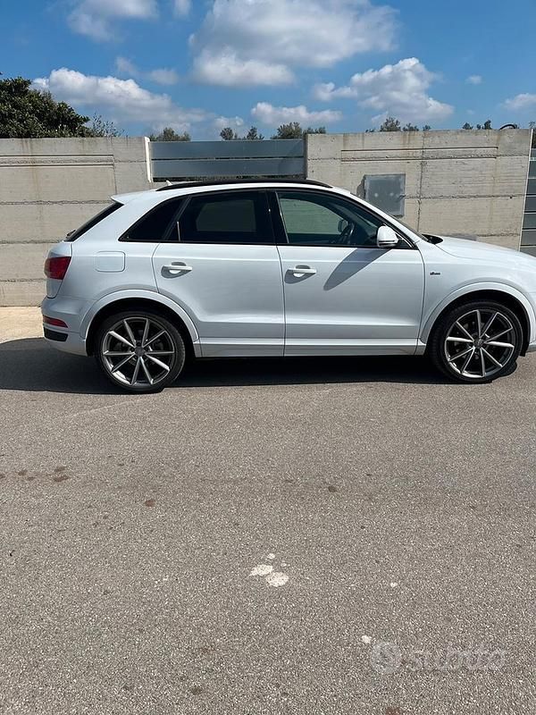 Usata Audi Q3 S-Line 150 CV (110 kW) 2016 Bianco SUV