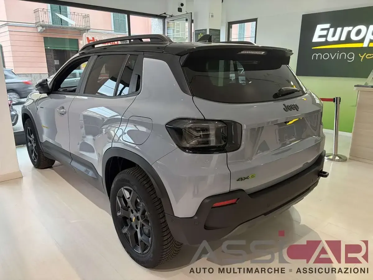Nuova Jeep Avenger North 145 CV (106 kW) 2026 Grigio SUV