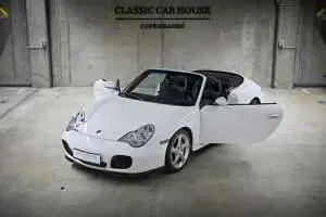 Usata Porsche 911 Carrera 4S Cabriolet 355 CV (261 kW) 2004 Bianco Cabrio