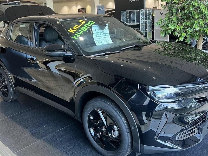 Nuova Alfa Romeo Junior 145 CV (106 kW) 2025 Nero SUV