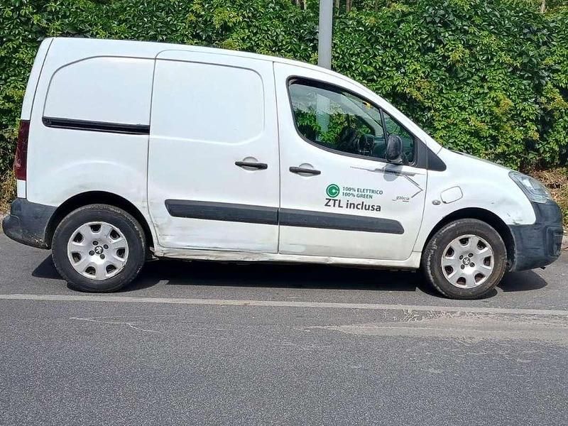 Usata Peugeot TePee Active 35 kW (48 CV) 2017 Bianco Station wagon