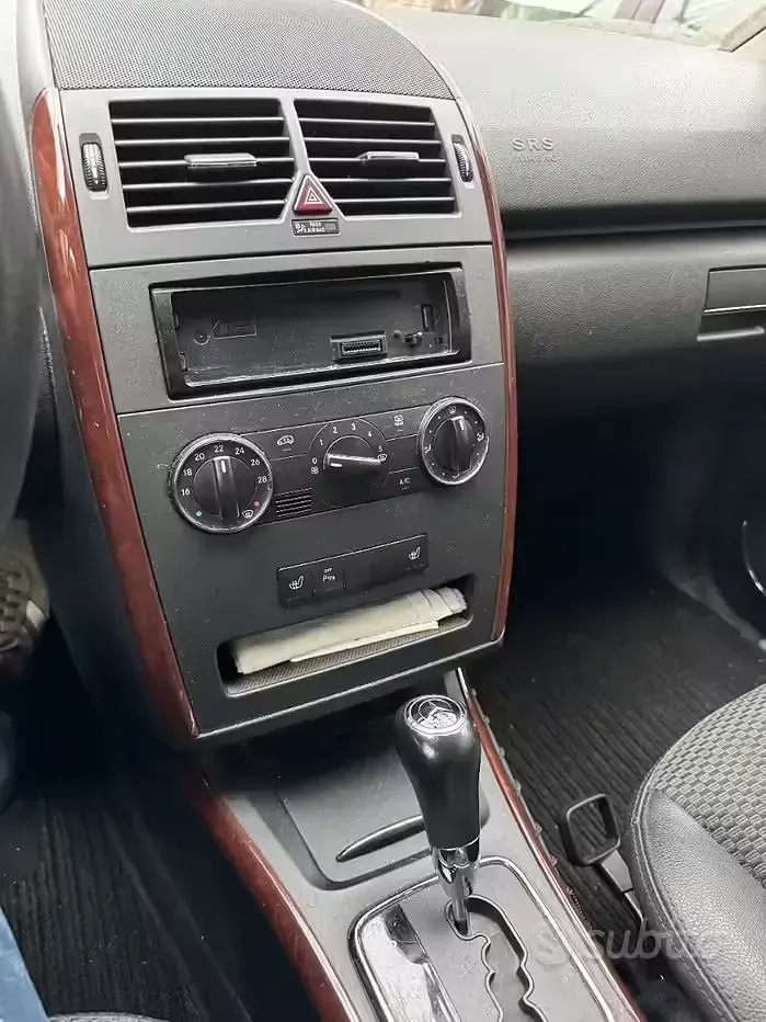 Occasion Mercedes A160 Avantgarde 82 ch (60 kW) 2012 Berline
