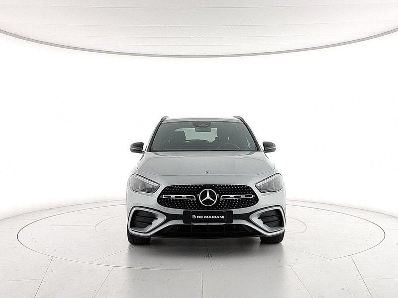 Usata Mercedes GLA200 Premium 150 CV (110 kW) 2024 Argento high tech SUV