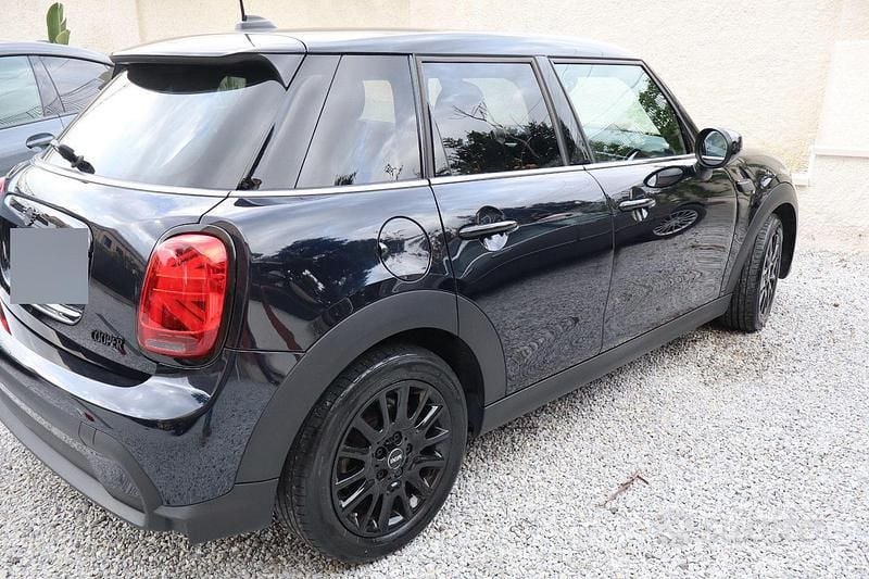 Usata Mini Cooper Classic 136 CV (100 kW) 2024 Blu Utilitaria