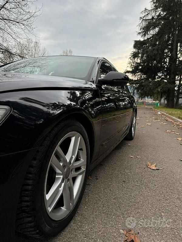 Usata Audi A6 S-Line 177 CV (130 kW) 2012 Nero Station wagon