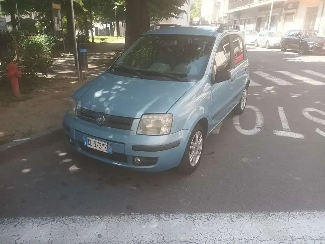 Usata Fiat Panda Emotion 60 CV (44 kW) 2004 Utilitaria