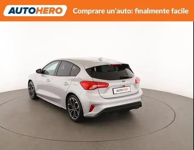 Usata Ford Focus ST-Line X 155 CV (114 kW) 2021 Argento Berlina