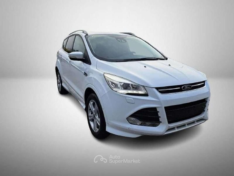 Usata Ford Kuga Titanium 150 CV (110 kW) 2015 Bianco SUV