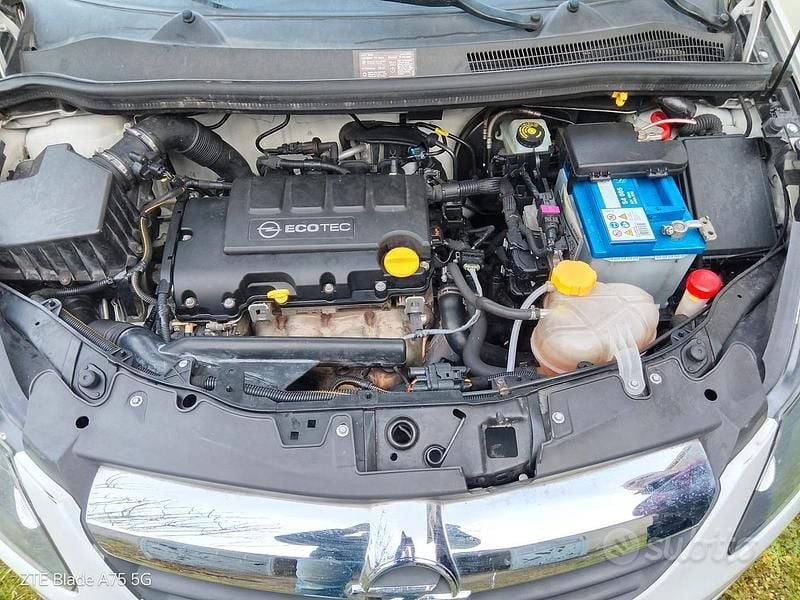 Usata Opel Corsa 2010 Berlina