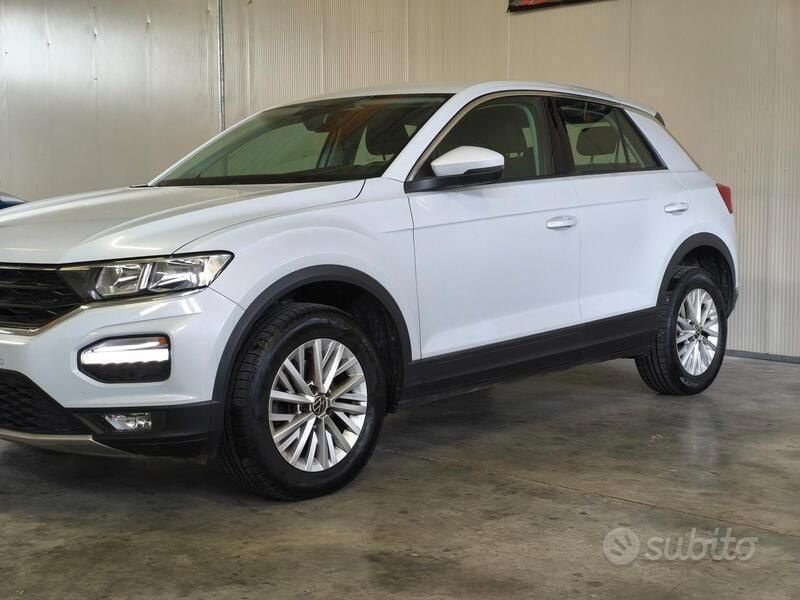 Usata VW T-Roc Advance 150 CV (110 kW) 2021 Grigio SUV