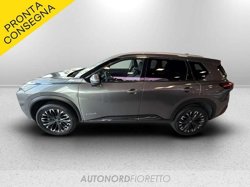 Nuova Nissan X-Trail Executive 158 CV (116 kW) 2025 Grigioblack SUV