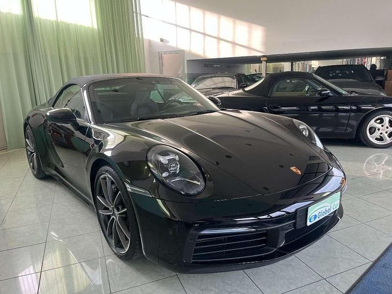 Usata Porsche 911 Carrera Cabriolet 385 CV (283 kW) 2021 Nero Cabrio