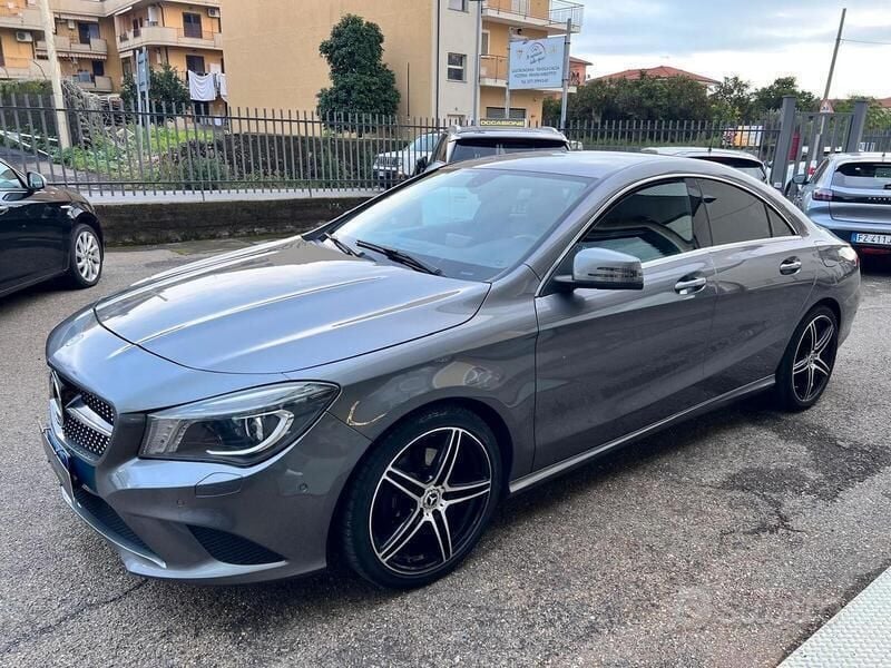 Usata Mercedes CLA220 170 CV (125 kW) 2013 Grigio Berlina