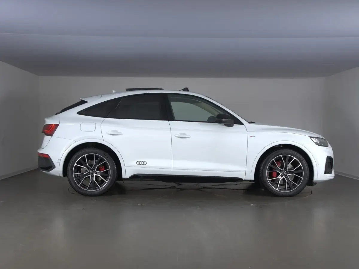 Usata Audi Q5 Sportback S-line plus 2022 Bianco ghiacciaio metallizzato SUV