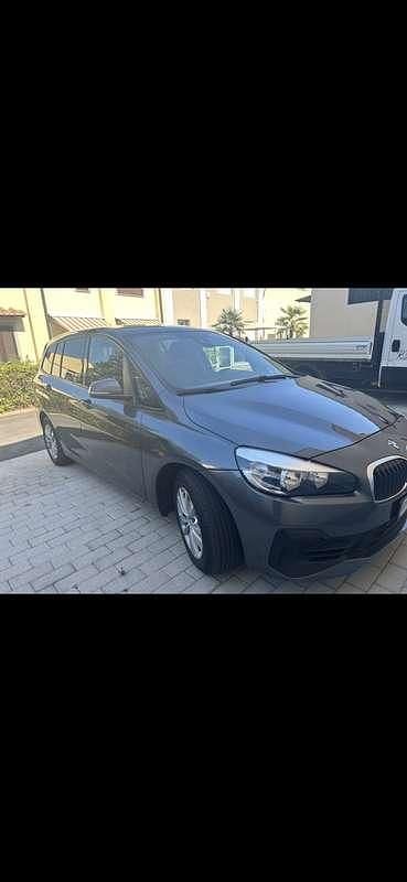 Usata 2018 BMW 218 Gran Tourer Advantage Monovolume | 11.500 € (Ottimo prezzo) - Immagine 1/4
