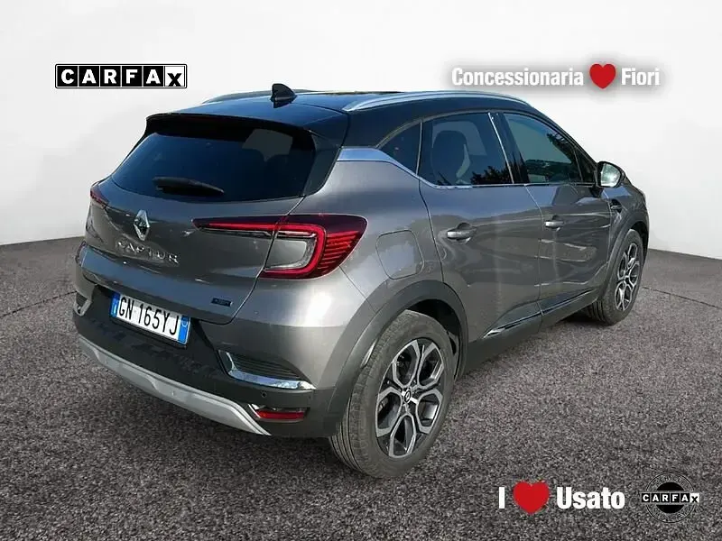Usata Renault Captur Techno 143 CV (105 kW) 2023 Blu SUV