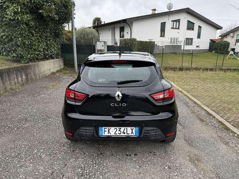 Usata Renault Clio IV Life 73 CV (53 kW) 2017 Nero Berlina