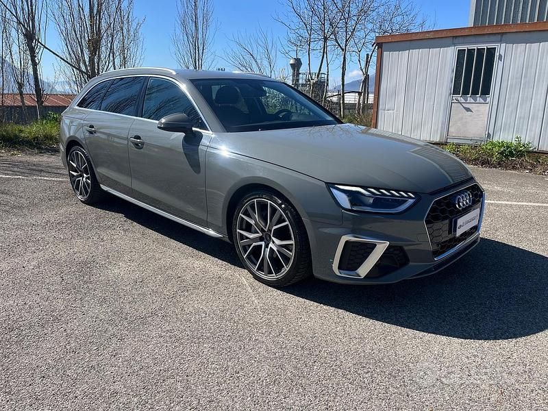 Usata Audi A4 S-Line 190 CV (139 kW) 2020 Grigio Station wagon