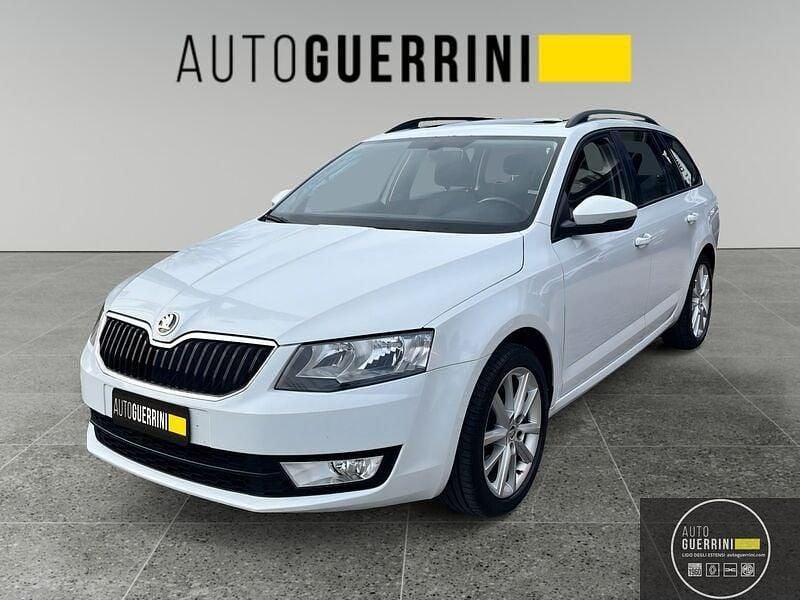 Usata Skoda Octavia Executive 110 CV (80 kW) 2016 Bianco Utilitaria