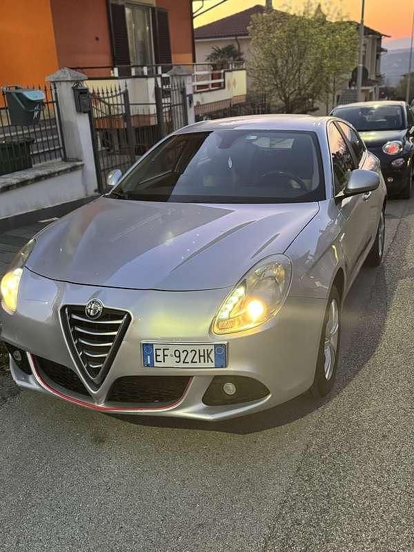 Usata Alfa Romeo Giulietta Progression 170 CV (125 kW) 2011 Utilitaria