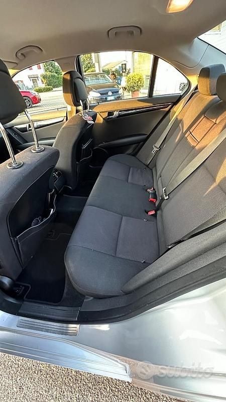Usata Mercedes C200 Classic 136 CV (100 kW) 2010 Berlina